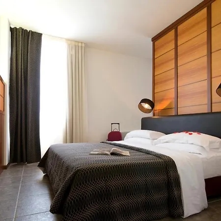 Grand Admiral Palace 4*