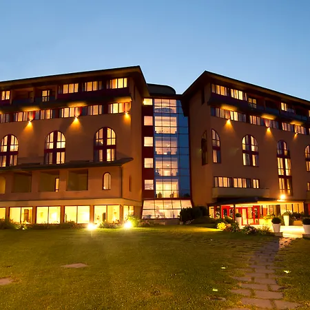 Grand Admiral Palace Hotel 4*
