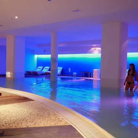 Hotell Grand Admiral Palace