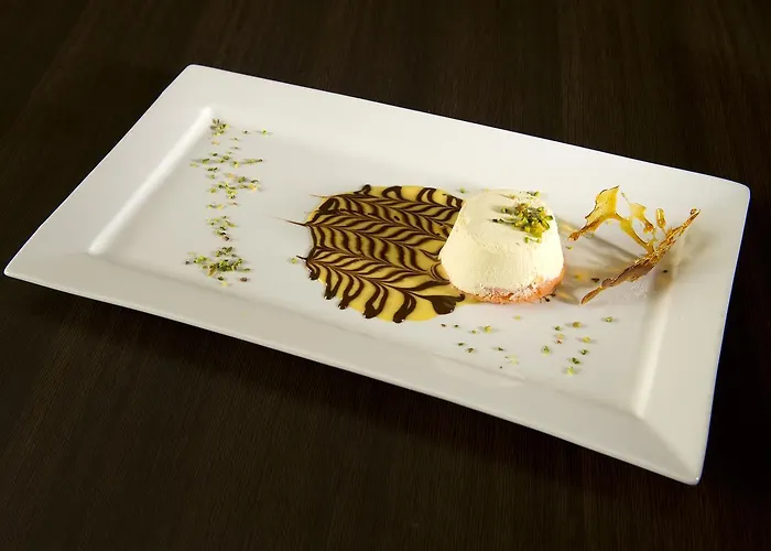 Grand Admiral Palace Отель